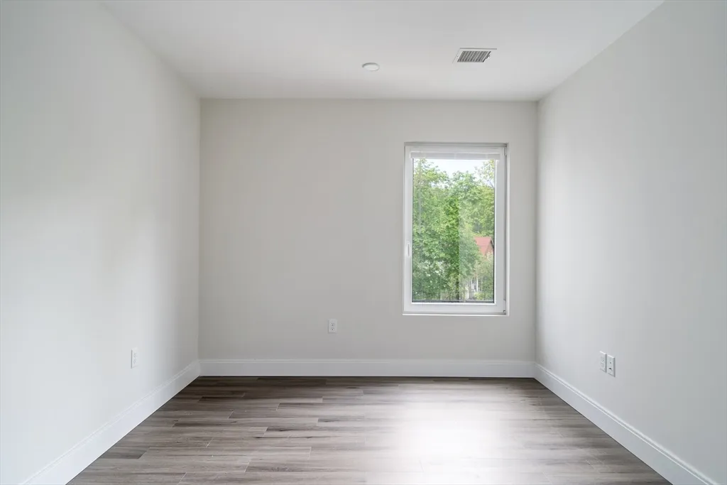 50 Stedman St, Jamaica Plain