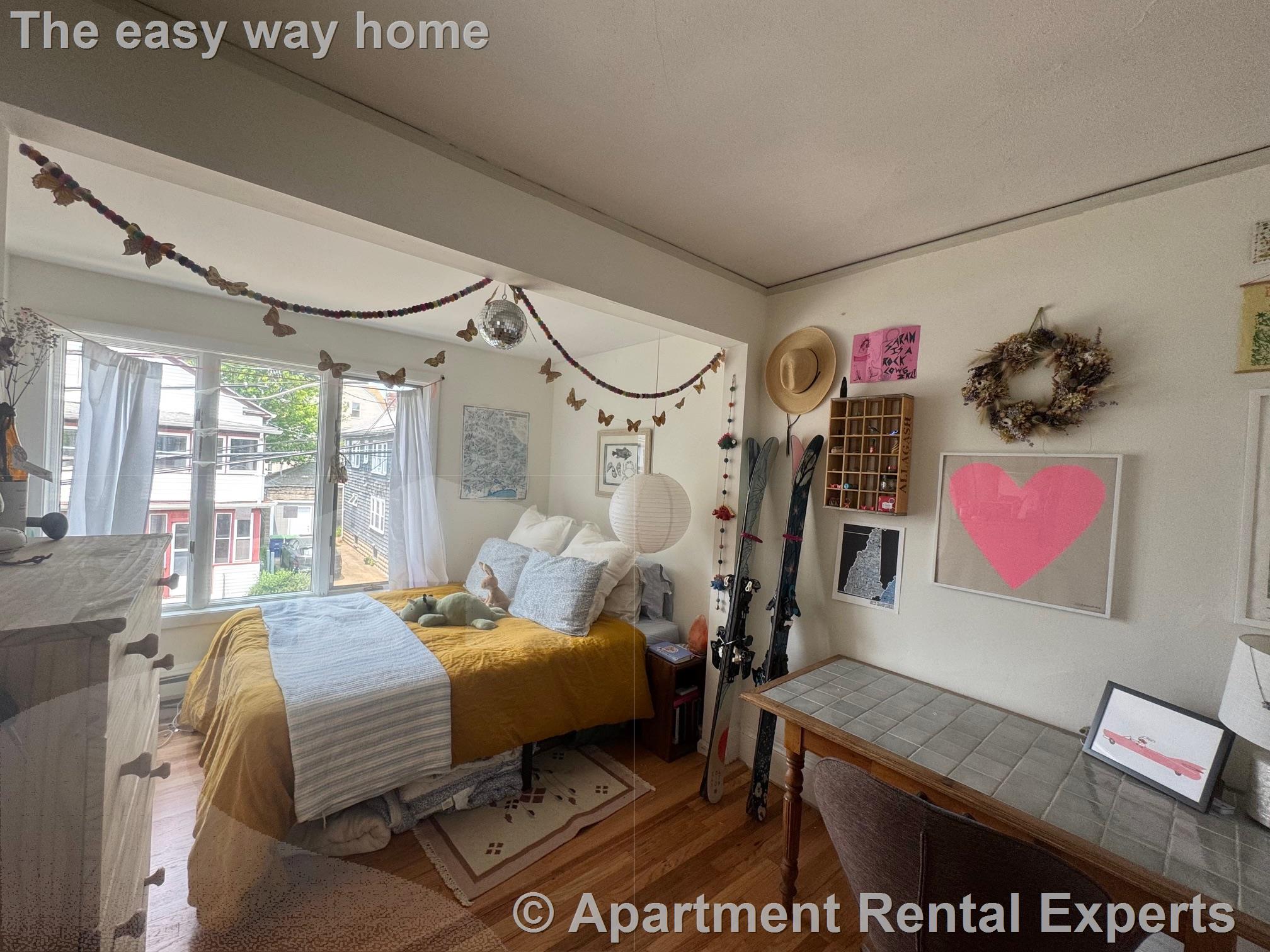 16 Corinthian Rd, Davis Square