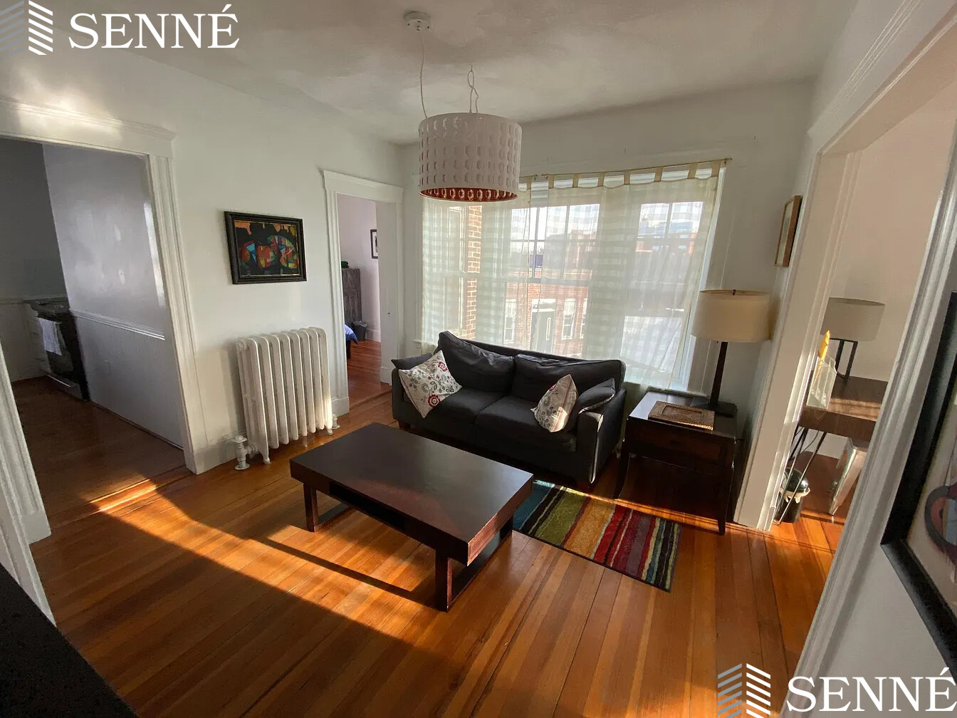 10 Bowdoin St, Neighborhood Nine