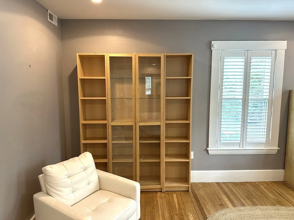 315 Windsor St, Wellington-Harrington