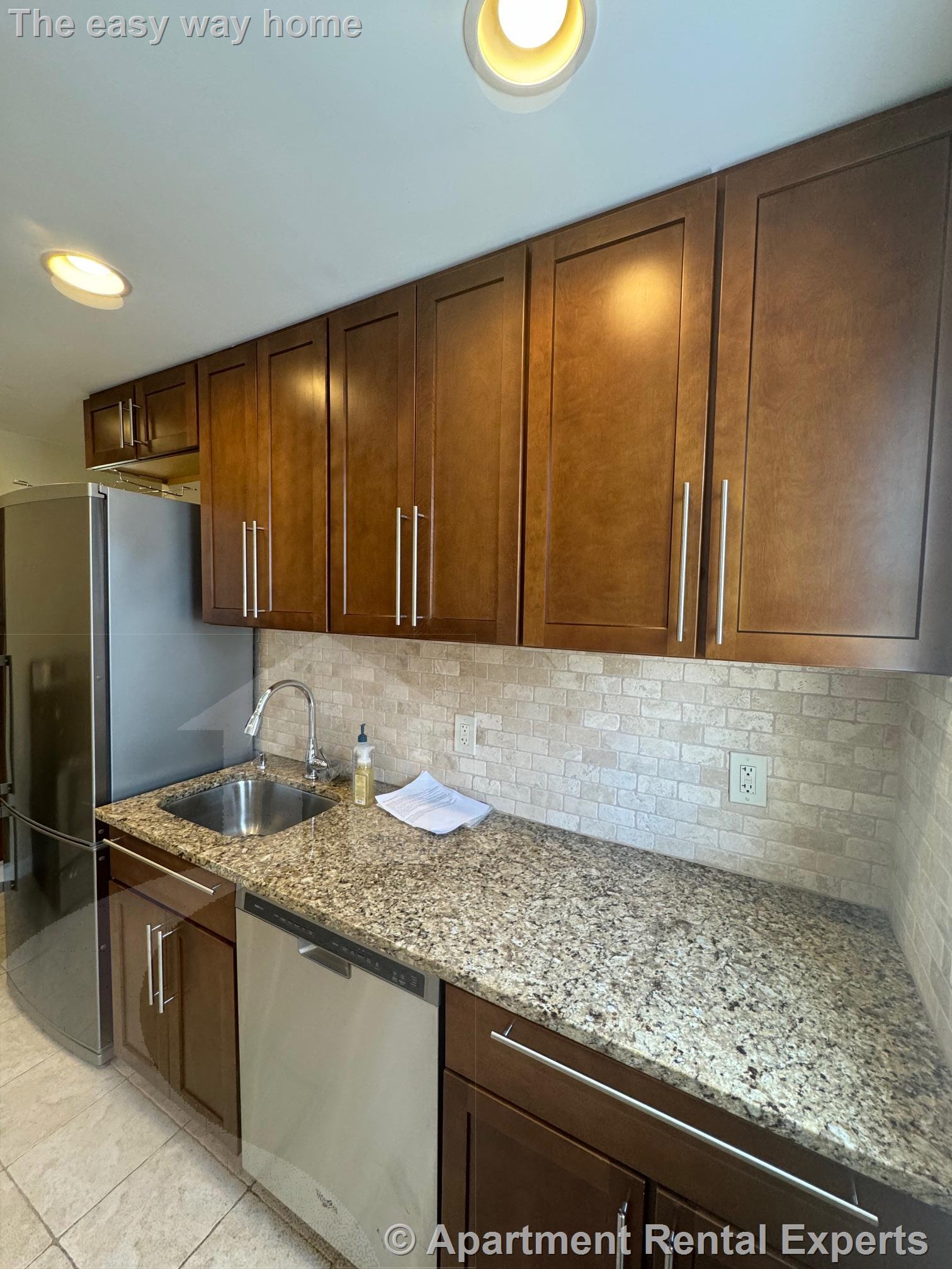 63 Conwell Ave, Tufts