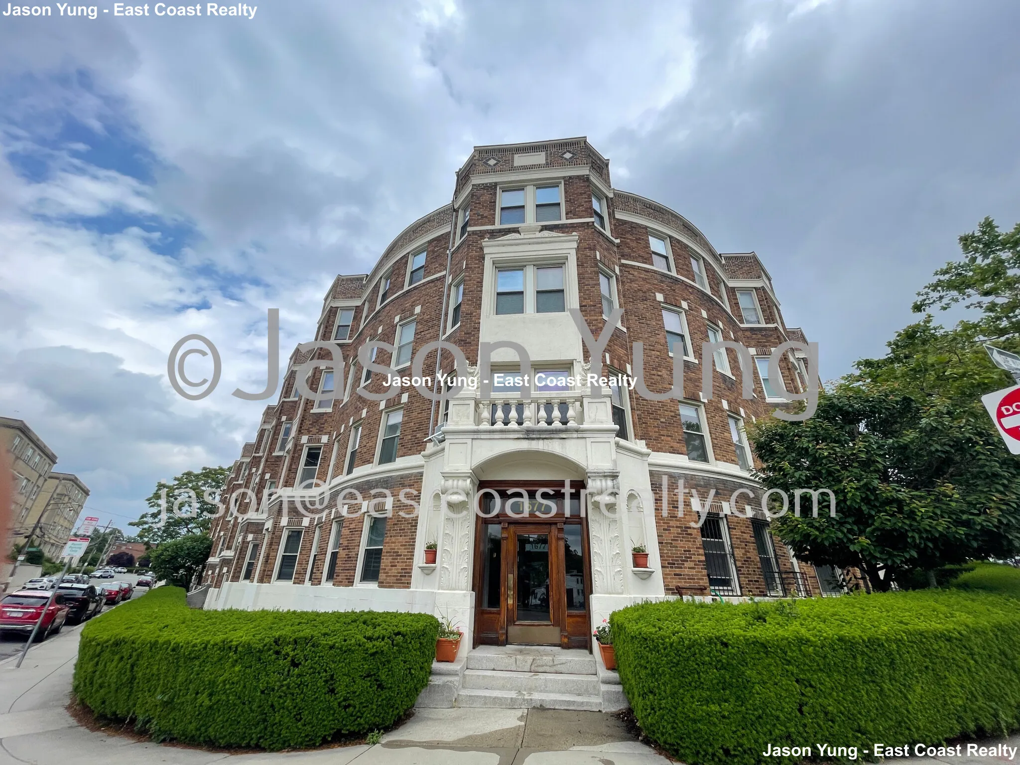 1677 Commonwealth Ave, Brighton