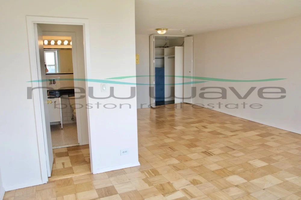 151 Tremont St, Back Bay