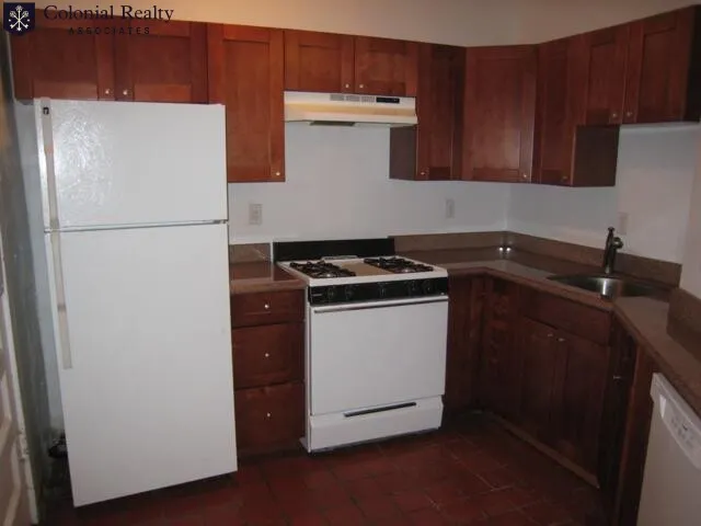 66 Egmont St, North Brookline