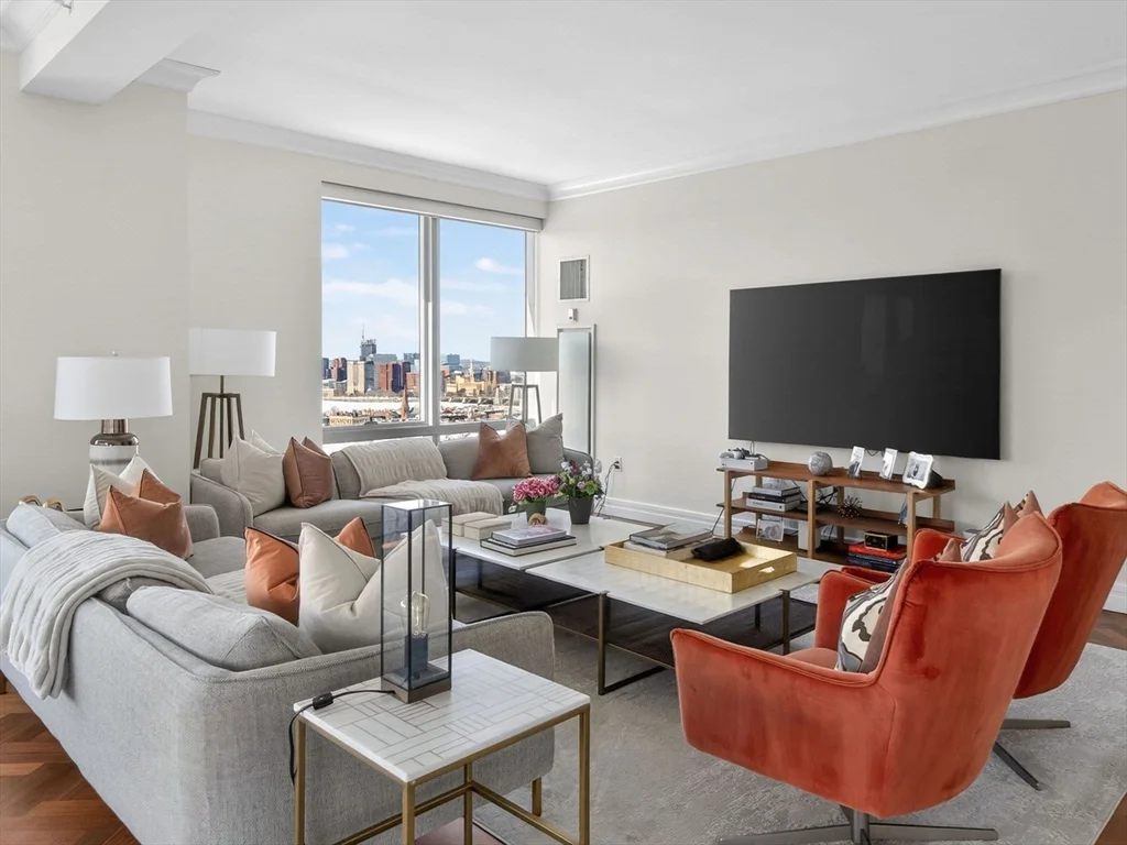 1 Avery St, Midtown