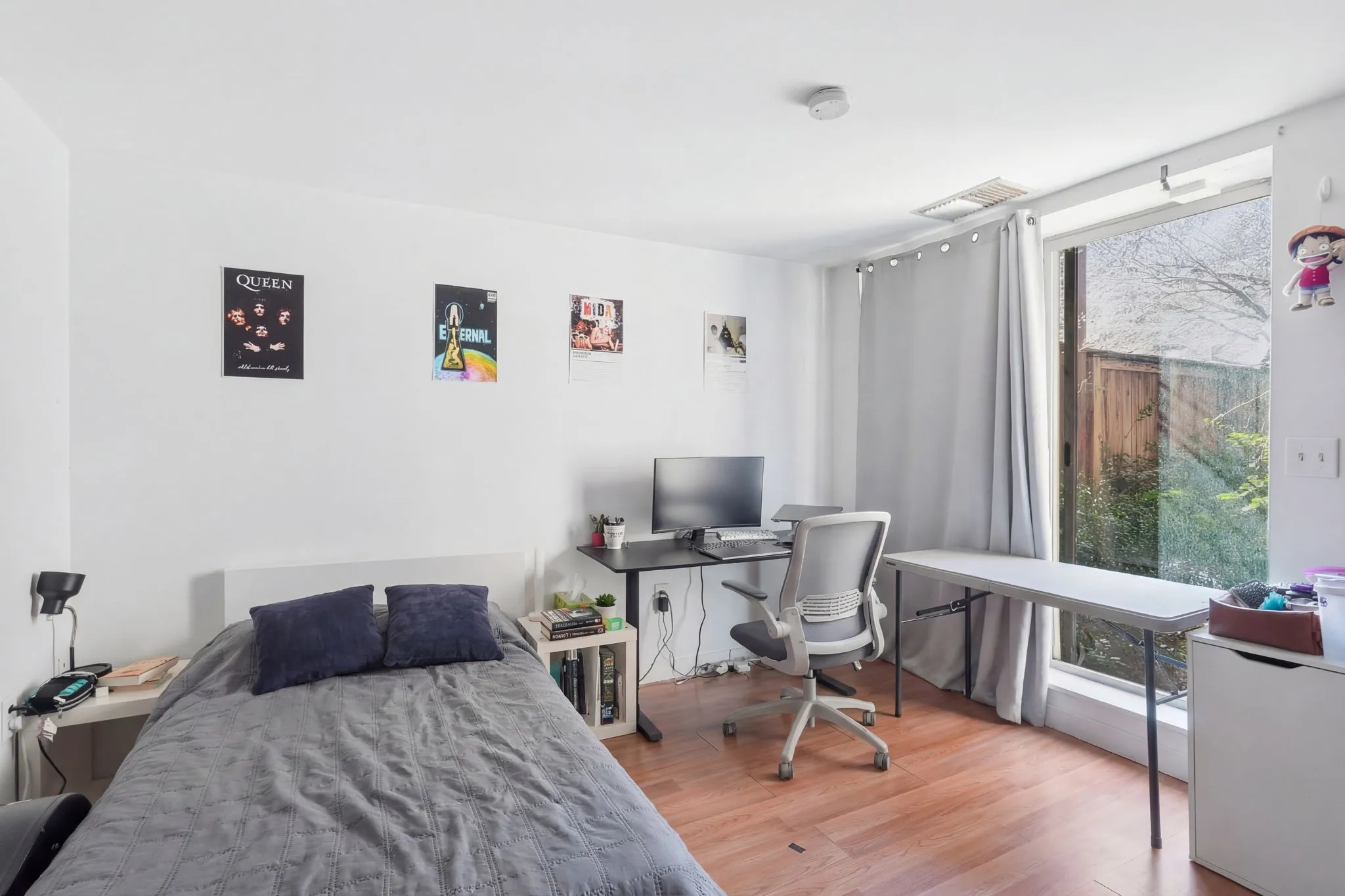 104 Gainsborough St, Fenway