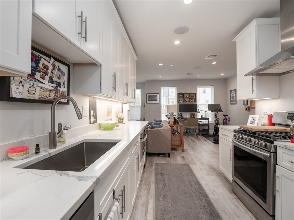 45 L St, South Boston