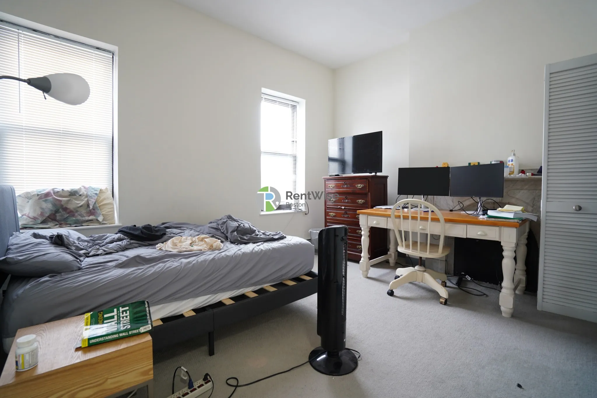 550 Massachusetts Ave, South End