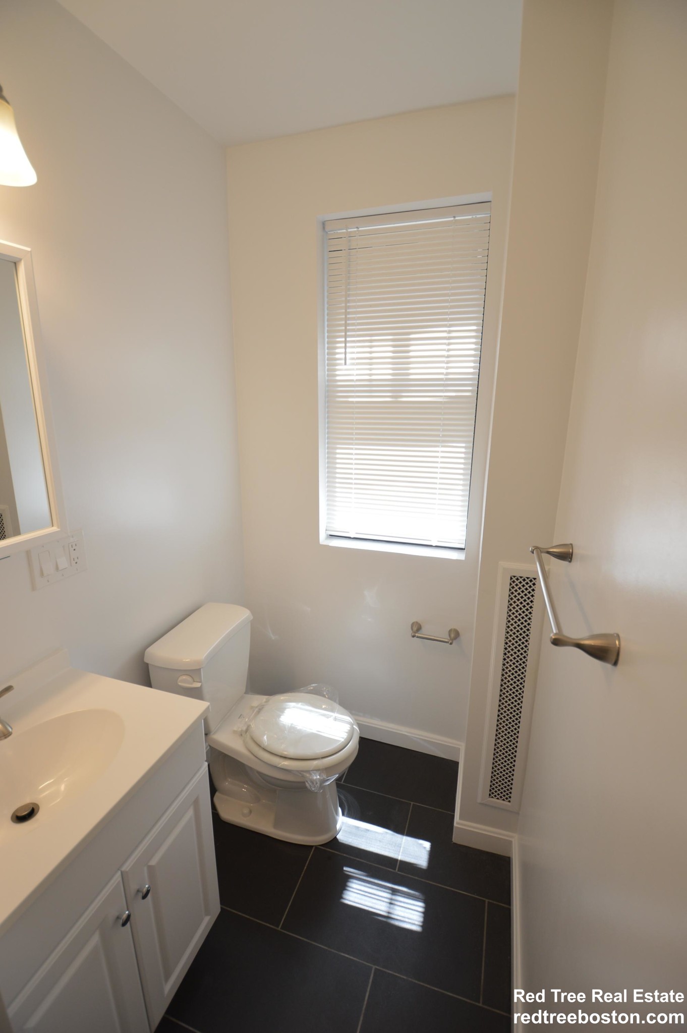 11 Peterborough St, Fenway