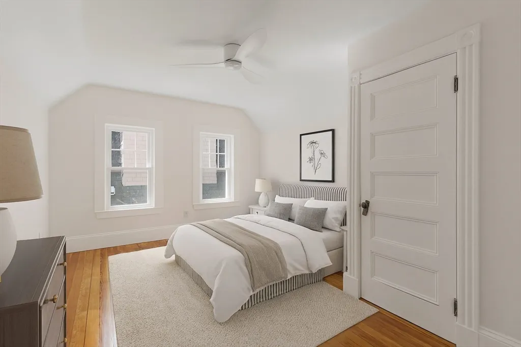 105 Fayerweather St, West Cambridge