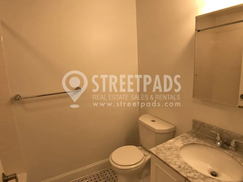 55 Langdon St, Neighborhood Nine