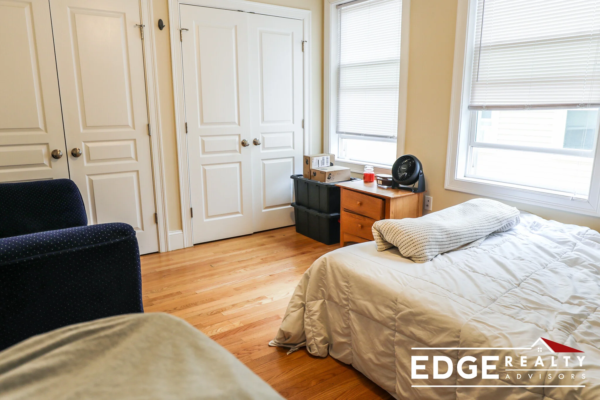 54 Atkins St, Oak Square