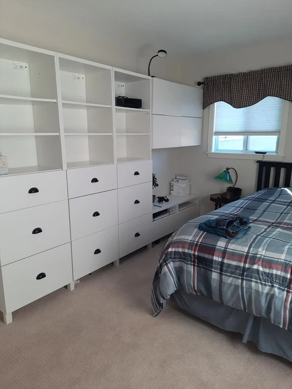 21 Anderson Dr, Marshfield