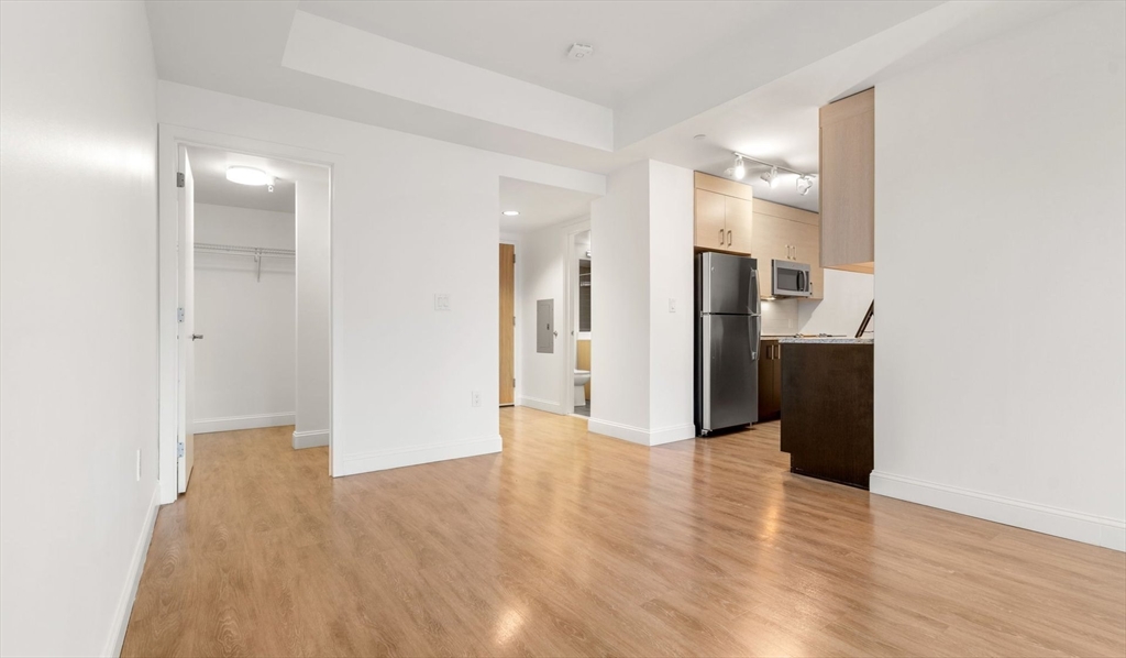 99 Kneeland St, Chinatown