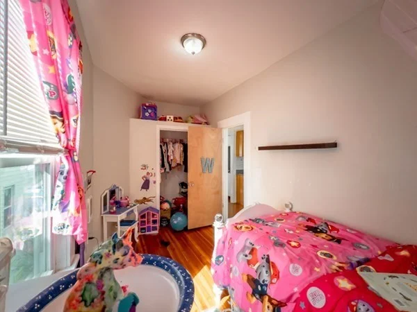 18 Egleston, Jamaica Plain