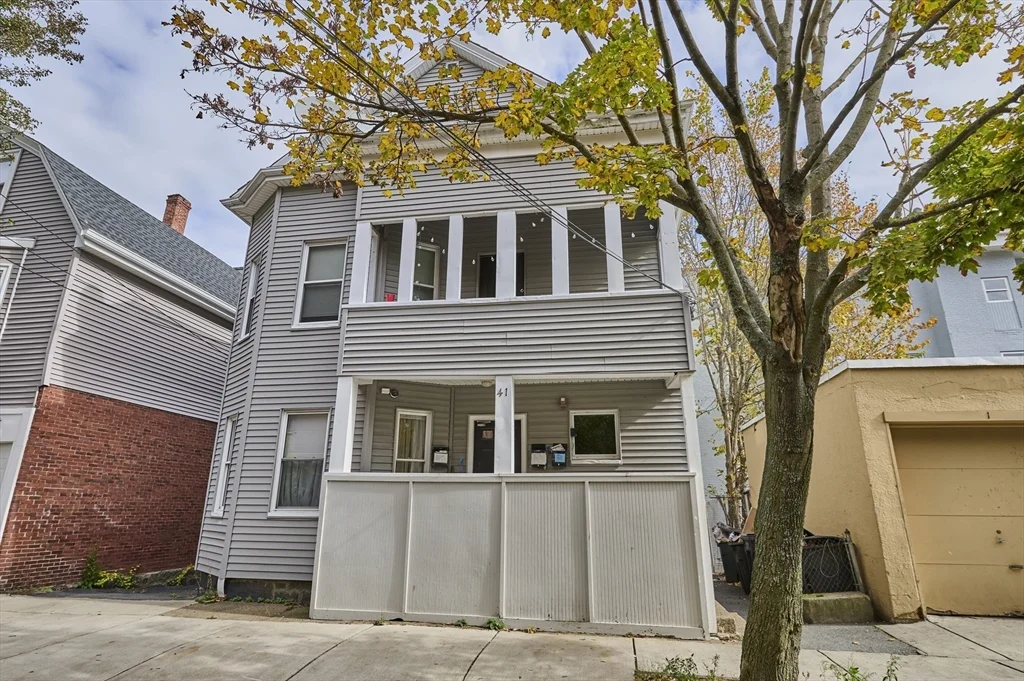 41 Salem St, Salem