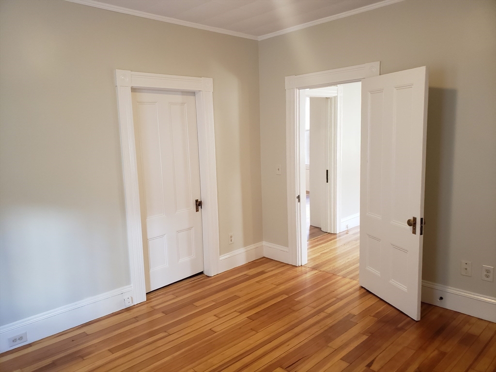 15 Hayward St, Attleboro