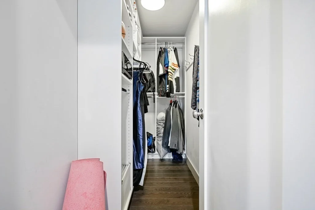 309 E St, South Boston