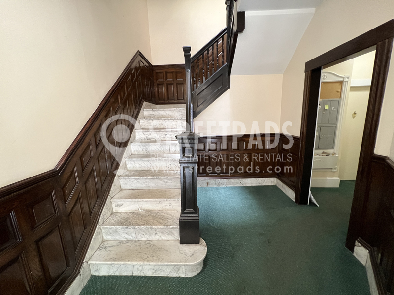 19 Fairbanks St, Griggs Park