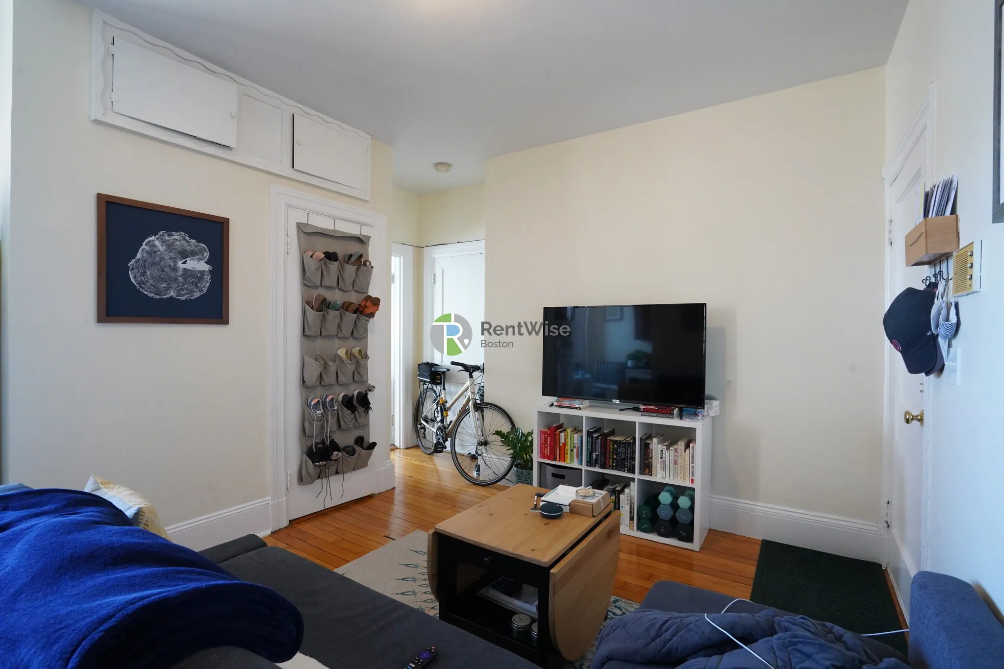 1216 Commonwealth Ave, Brighton