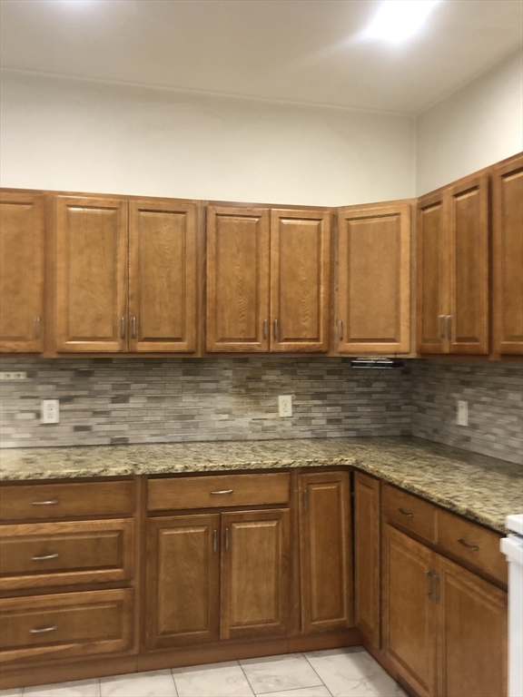 93 Pine St, Swampscott