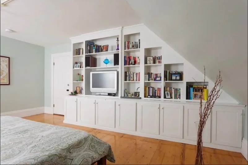 3 Hagar St, Jamaica Plain