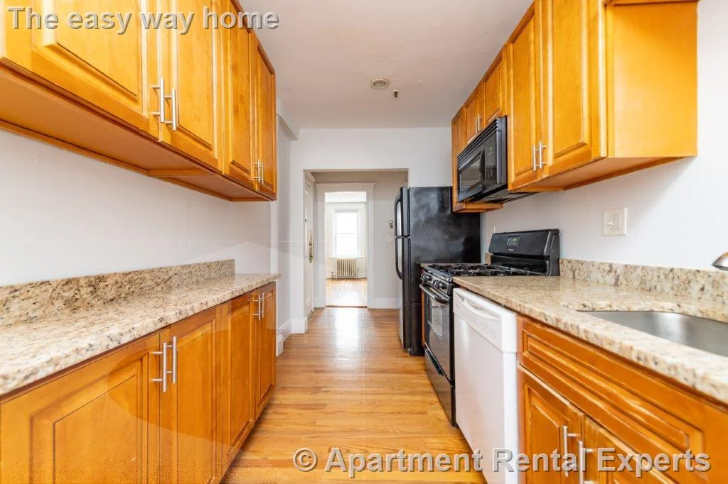 286 Chestnut Hill Ave, Brighton