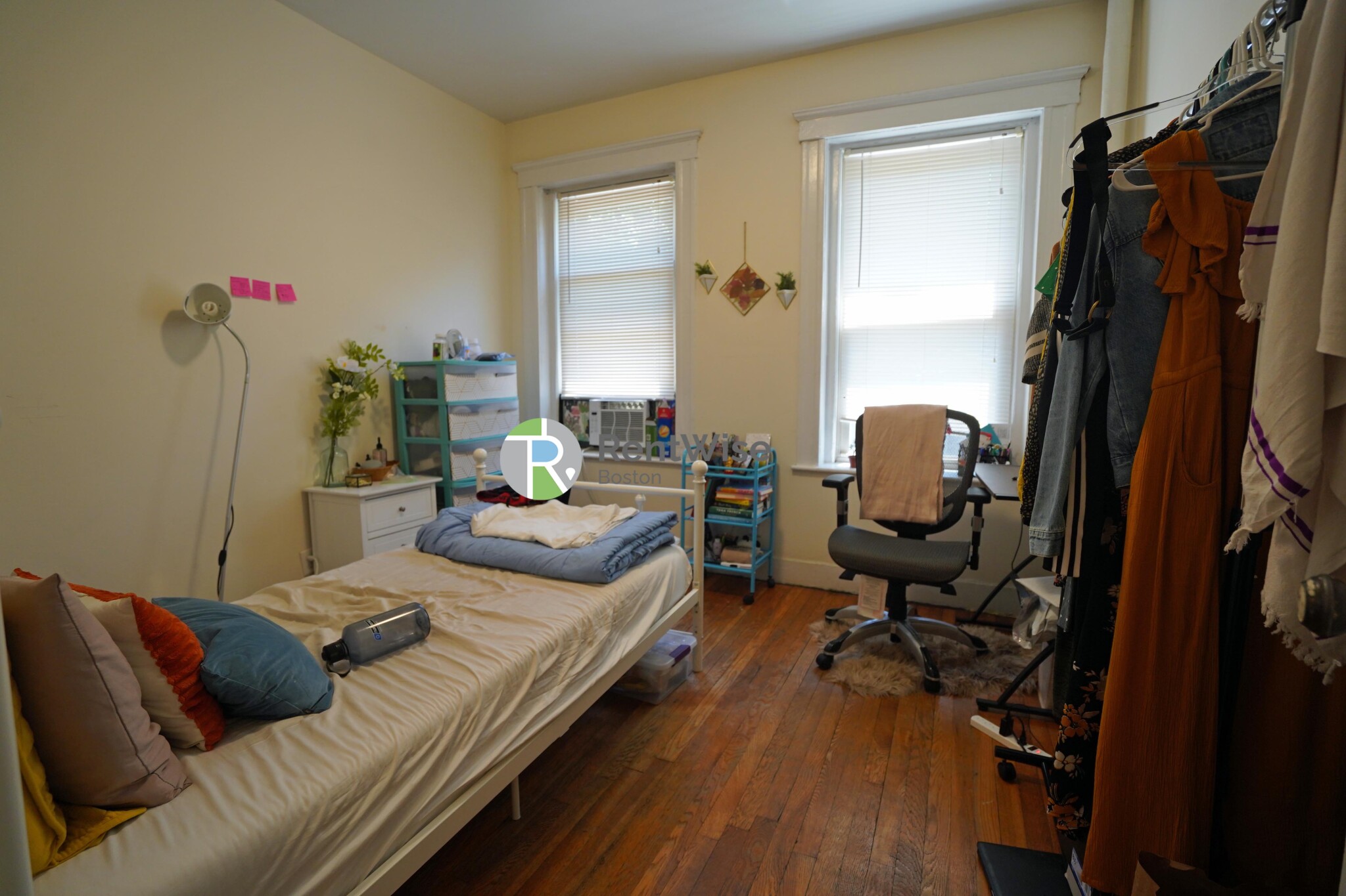 25 Queensberry St, Fenway