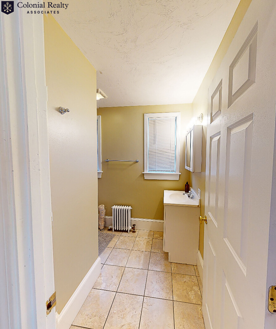 10 Haskell St, Allston