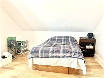 23 Monmouth St, Spring Hill