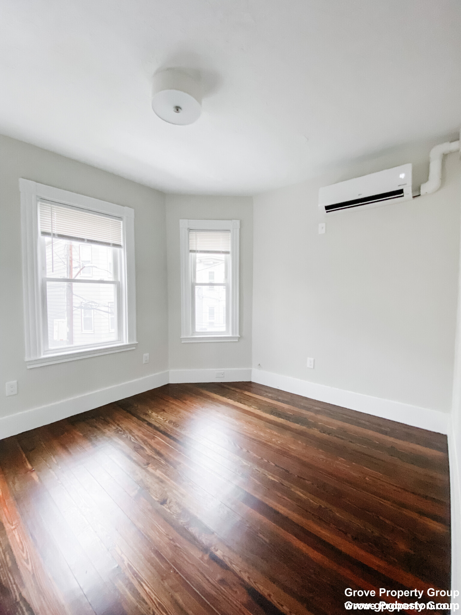 7 Winfield St, South Boston