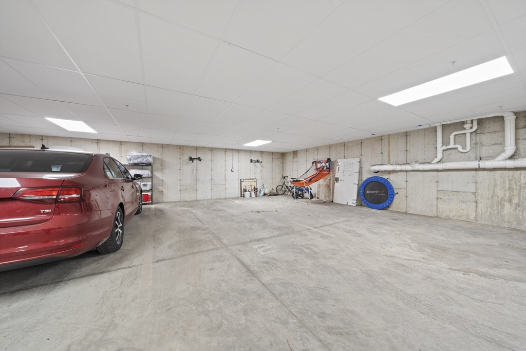 353 Summer St, Davis Square