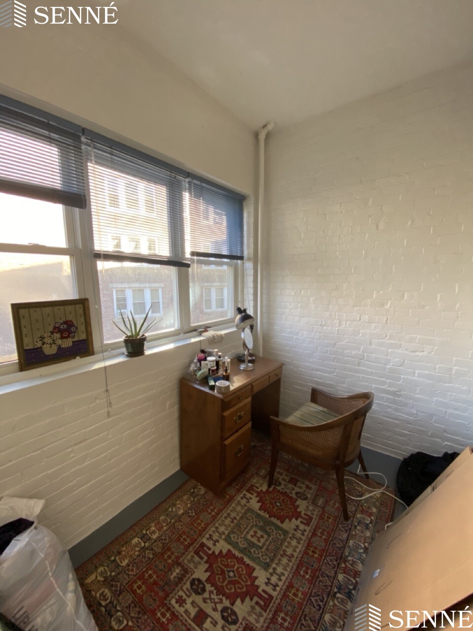 5 Linnaean St, Neighborhood Nine