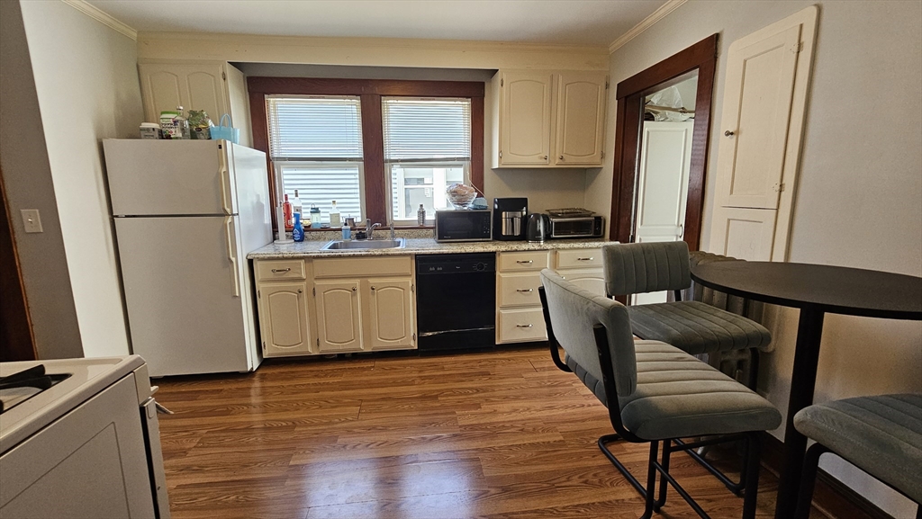 22 Loveland, Brookline