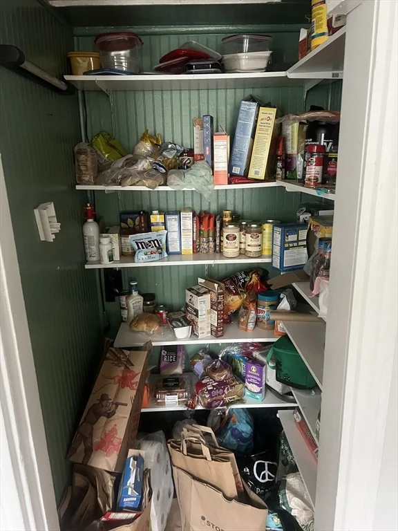 111 H St, South Boston