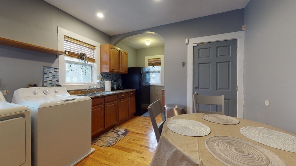 12 Bentham Rd, Dorchester