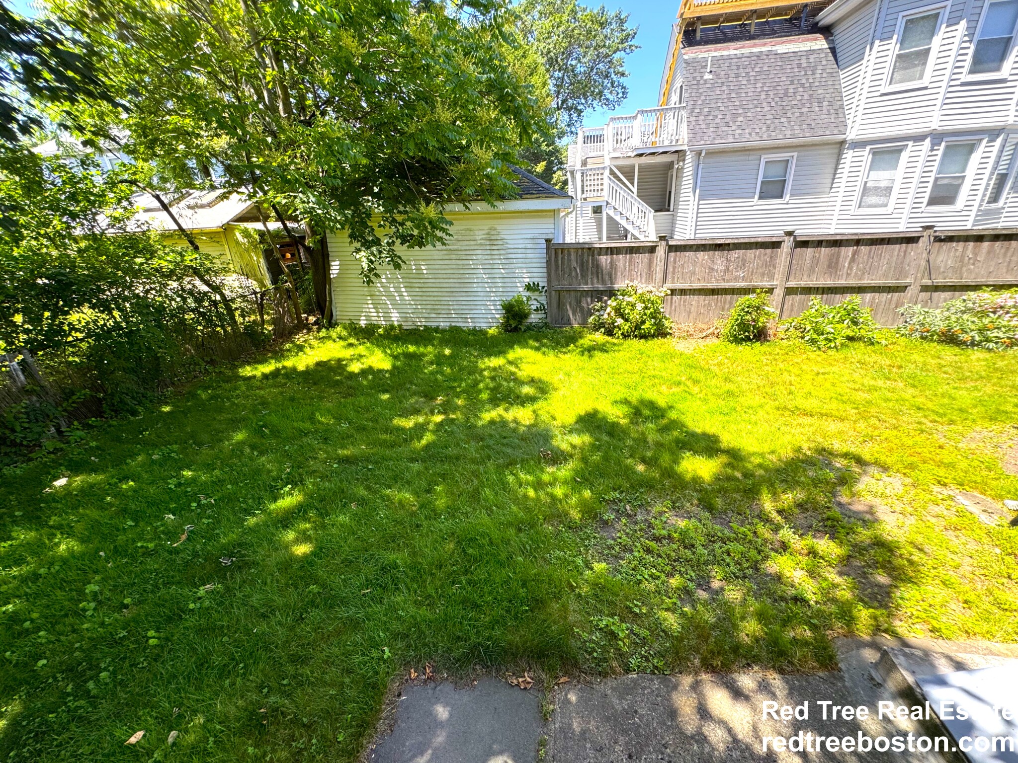 23-25 Fuller St, South Side