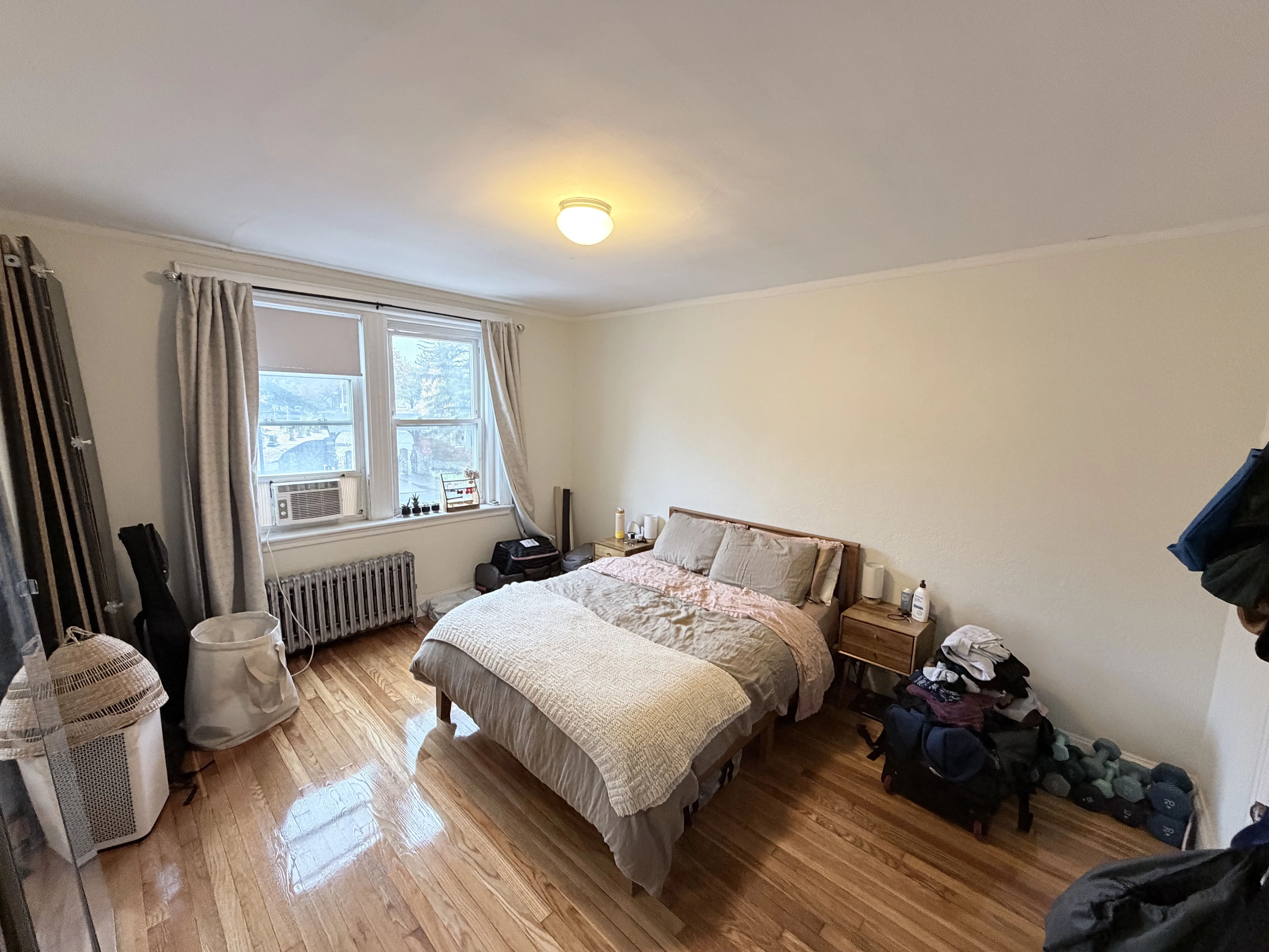 2045 Commonwealth Ave, Brighton