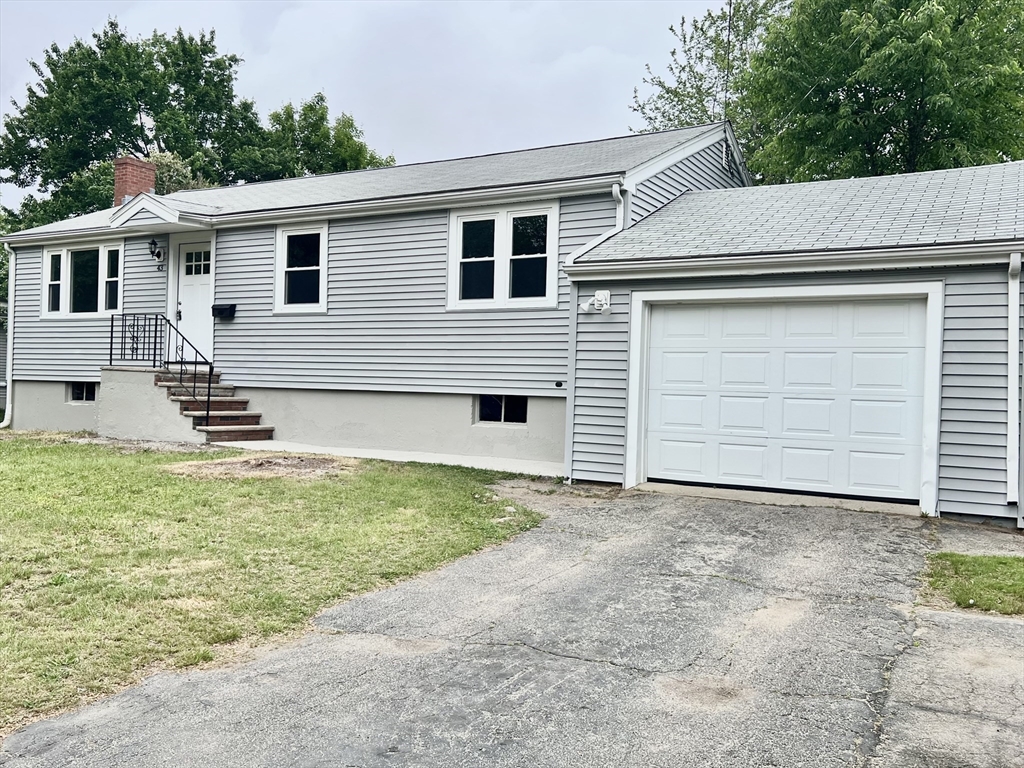 43 Grove St, Randolph