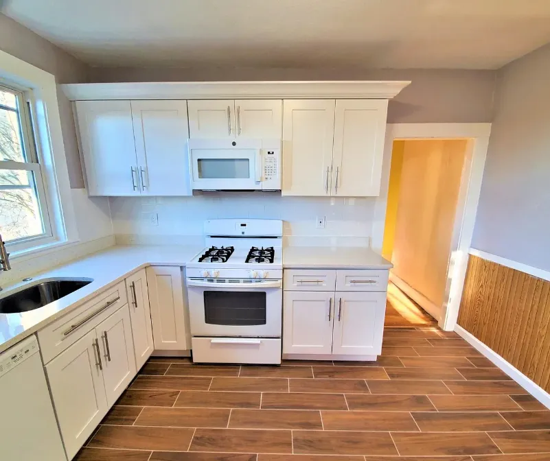 40 Waterhouse St, West Somerville