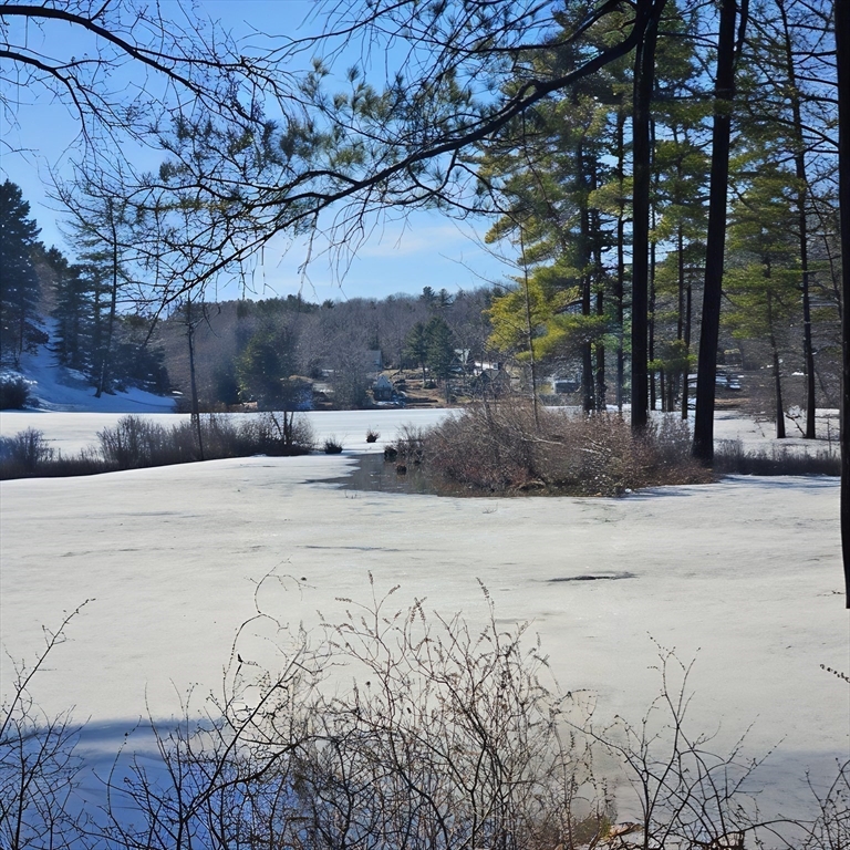 19 East Rd, Wachusett Lake