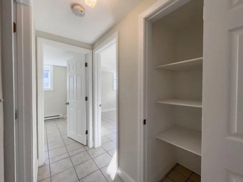 592 American Legion Highway, Roslindale