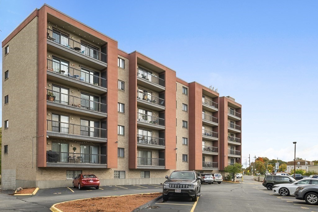 292 Salem St, Revere Beach