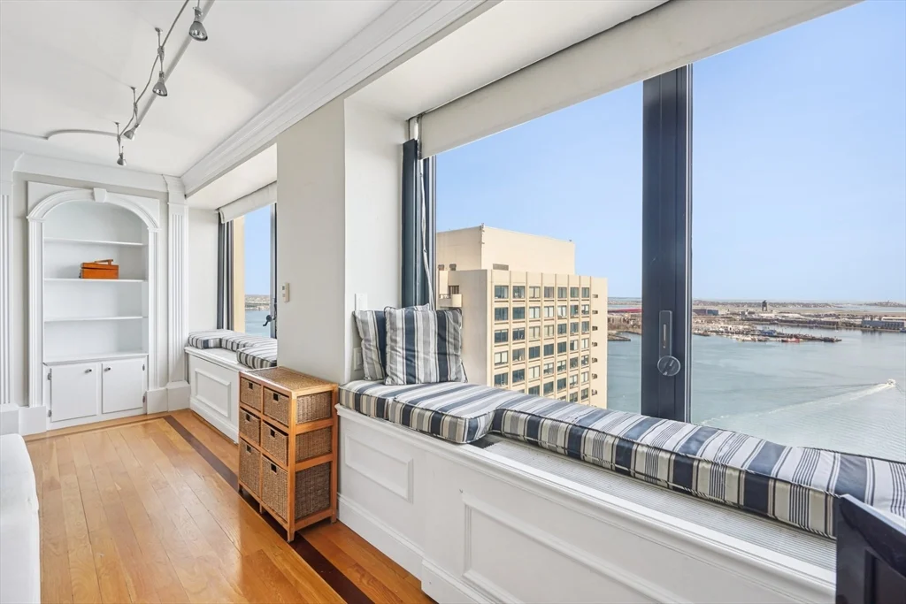 65 E India Row, Boston Downtown
