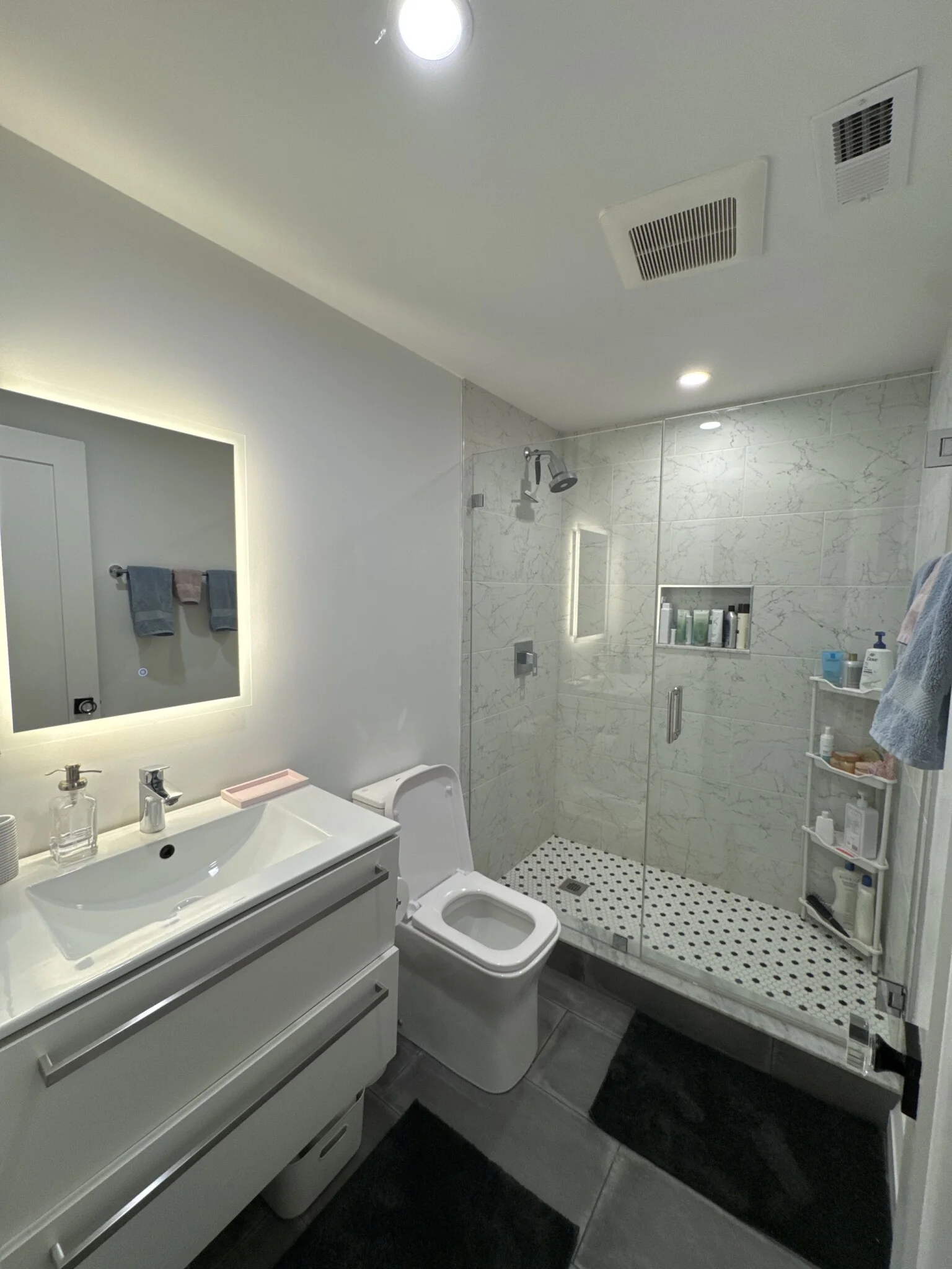 7 Strathmore Rd, Brookline