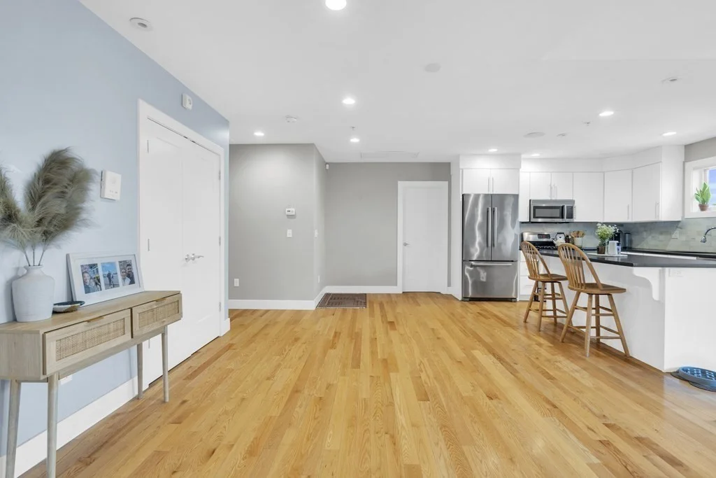 157 Hancock St, Quincy