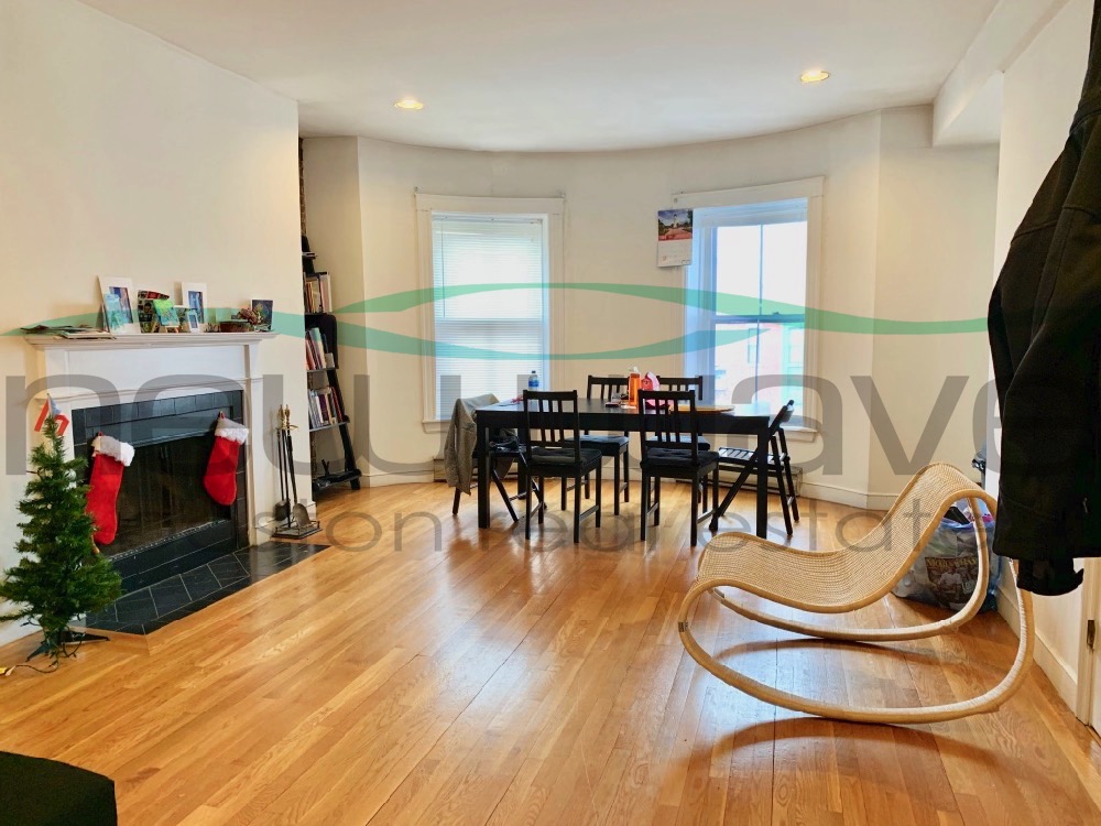 1742 Washington St, South End