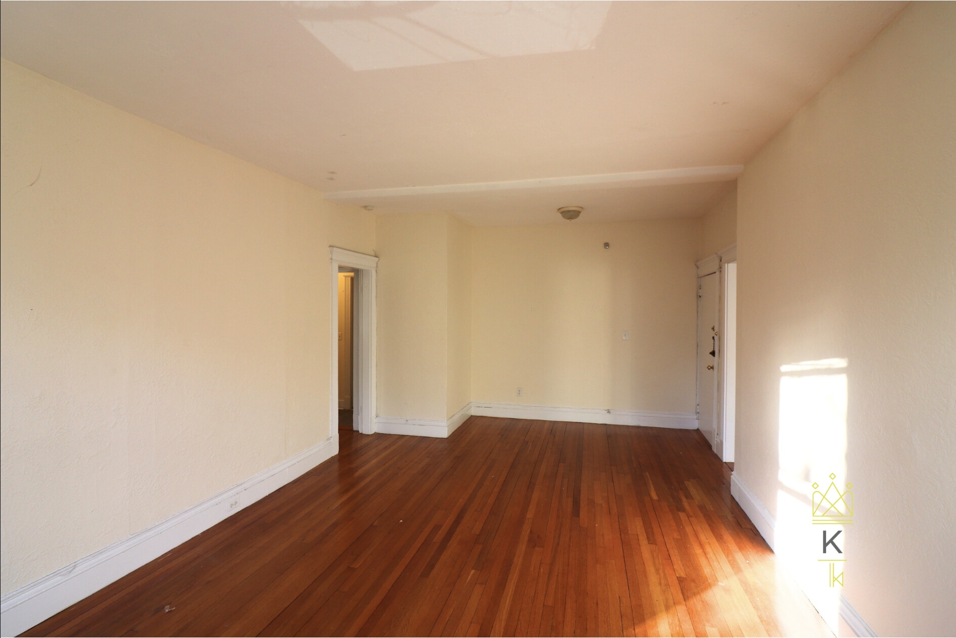 1959 Commonwealth Ave, Brighton