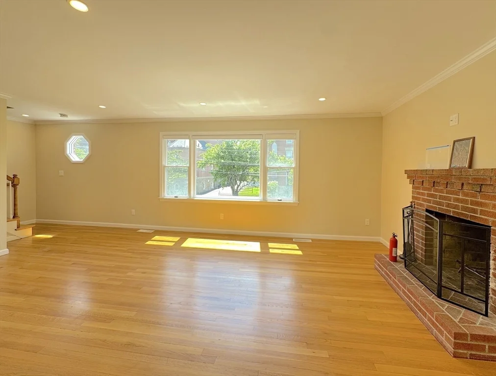298 Adams St, Newton Corner