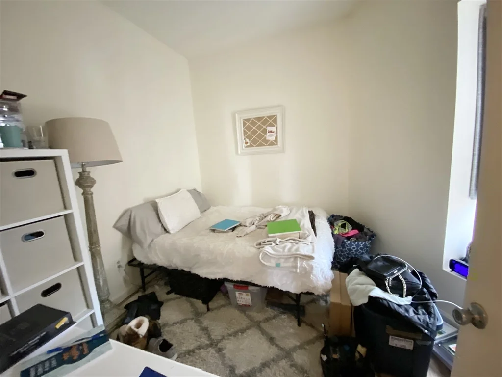 96 Hammond St, South End